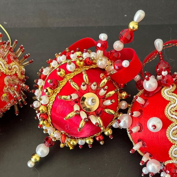 Vintage Beaded Satin Ball Ornaments // Set of 4 Handmade Gold Trimmed Push Pin - Picture 4 of 5